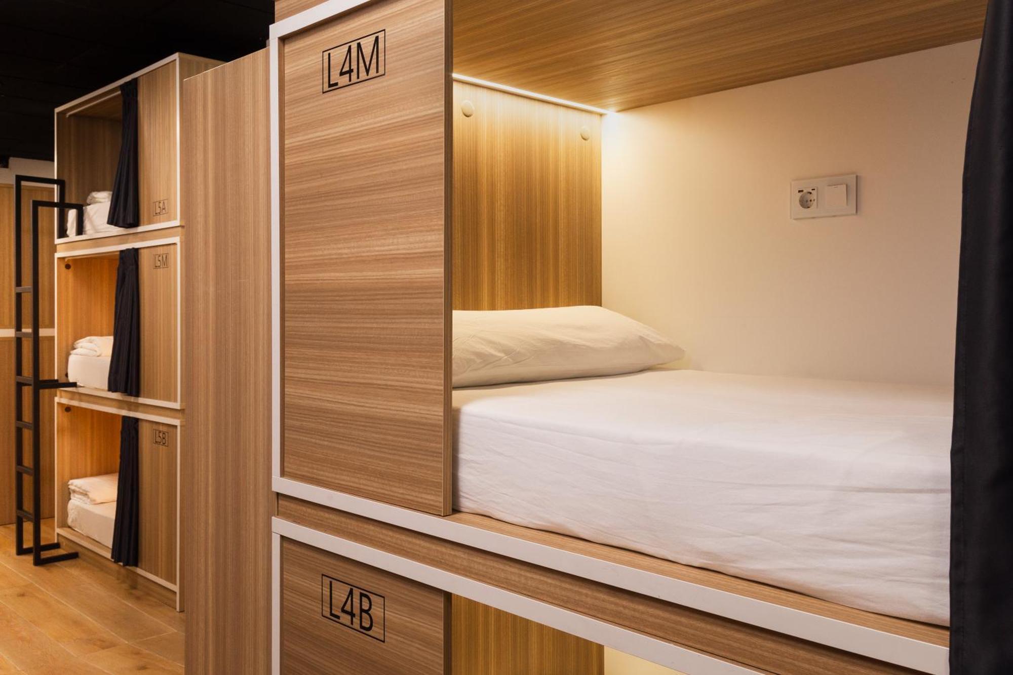 Hostal Siesta & Go Nuevos Ministerios Madrid Exteriér fotografie