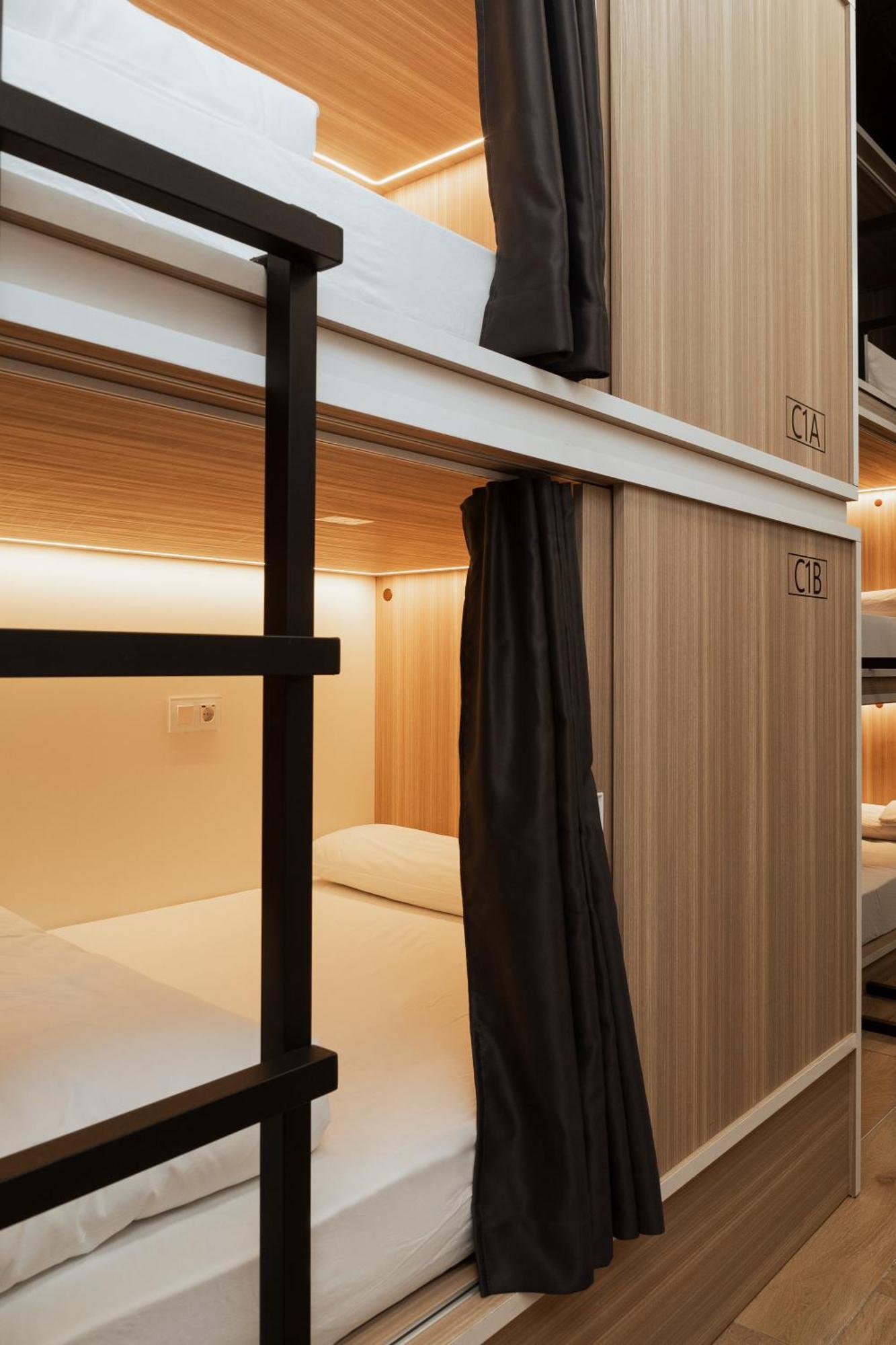 Hostal Siesta & Go Nuevos Ministerios Madrid Exteriér fotografie