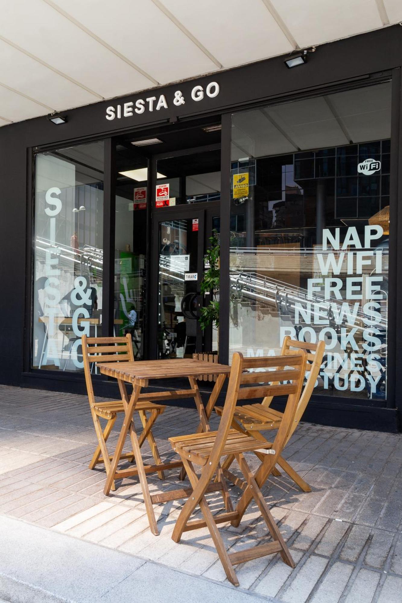 Hostal Siesta & Go Nuevos Ministerios Madrid Exteriér fotografie
