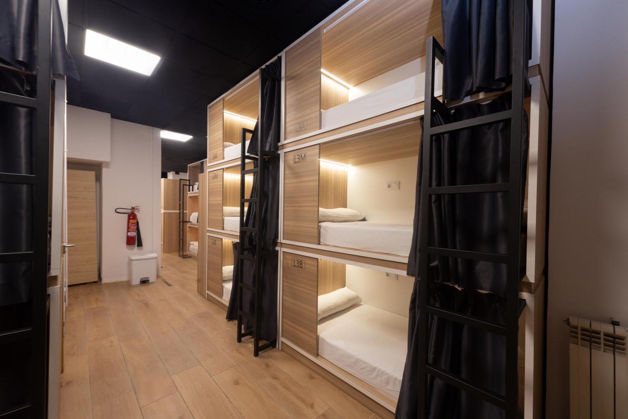 Hostal Siesta & Go Nuevos Ministerios Madrid Exteriér fotografie